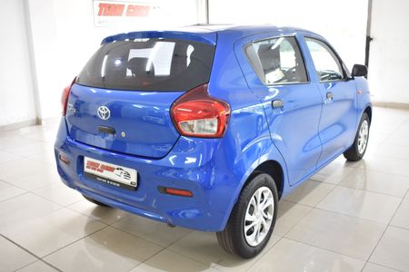 2023-Toyota-Vitz-10_6