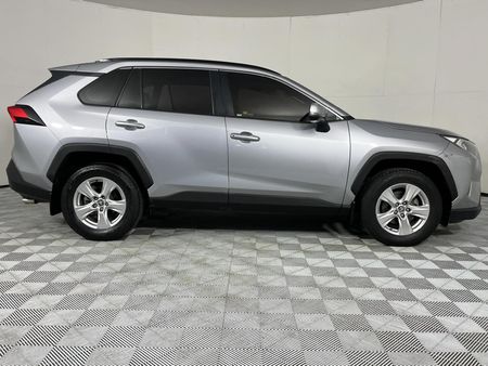 2020-Toyota-RAV4-20-GX-Auto_16