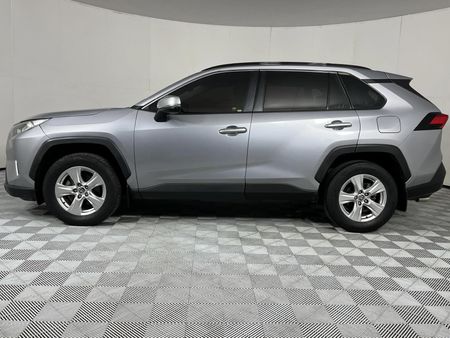 2020-Toyota-RAV4-20-GX-Auto_18