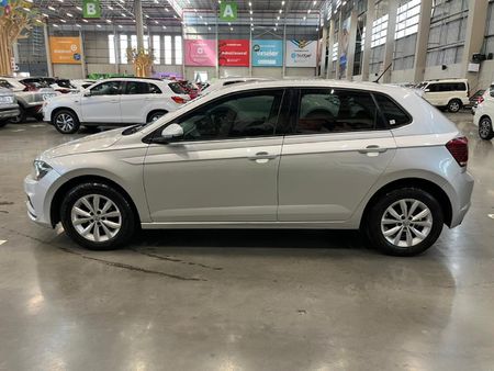 2020-Volkswagen-Polo-10-TSI-Comfortline_5