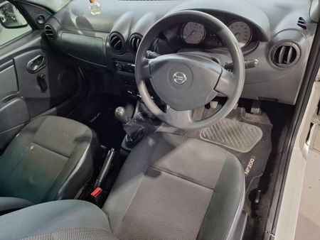 2022-Nissan-NP200-16-AC-Safety-Pack_13