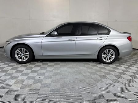 2019-BMW-3-Series-320i-Auto_19
