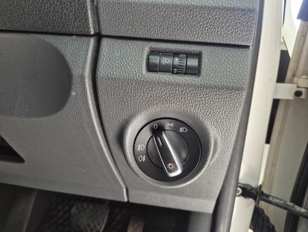 2016-Volkswagen-Amarok-20-BiTDI-Highline-132kW-Auto-Double-Cab_19