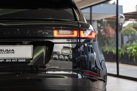 2019-Land-Rover-Range-Rover-Velar-20-D-SE-D240_3