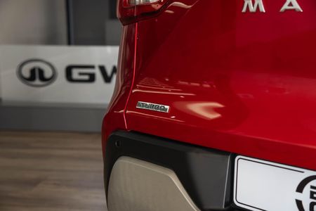 2023-Nissan-Magnite-10T-Acenta-Plus-Auto_7