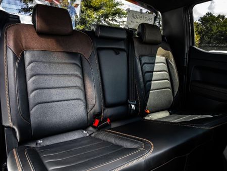 2024-Volkswagen-Amarok-20-BiTDI-154kW-4Motion-Panamericana-Auto-Double-C_20