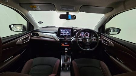 2024-Toyota-Starlet-Cross-15XR-Auto_8