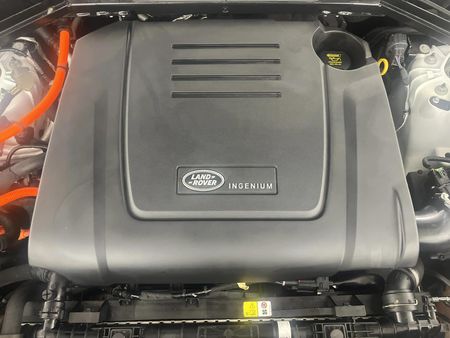 2022-Land-Rover-Defender-110-20-HSE-PHEV-X-Dynamic_11