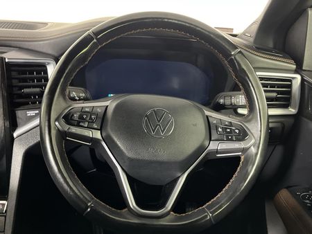 2024-Volkswagen-Amarok-30-TDI-V6-184kW-4Motion-Panamericana-Auto-Double_13