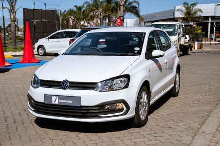 2026-Volkswagen-Polo-Vivo-14-Life_1