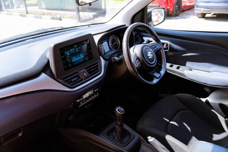 2024-Suzuki-Baleno-15-GL_10