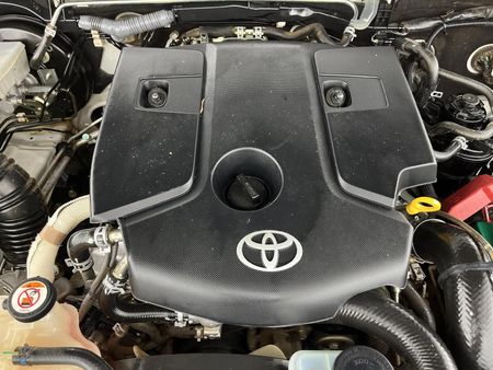 2021-Toyota-Hilux-28-GD-6-Raider-4x4-Auto-Double-Cab_14
