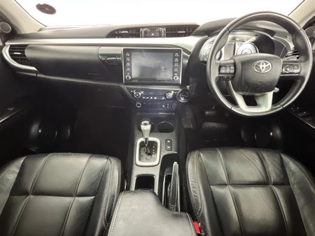 2021-Toyota-Hilux-28-GD-6-Raider-4x4-Auto-Double-Cab_1