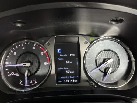 2021-Toyota-Hilux-28-GD-6-Raider-4x4-Auto-Double-Cab_2
