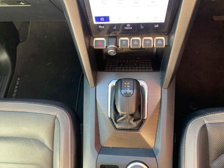 2025-Volkswagen-Amarok-20-BiTDI-Highline-132kW-Double-Cab_12