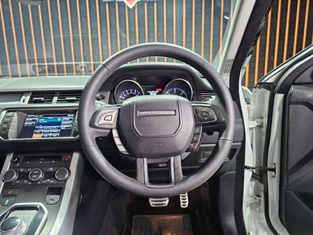 2015-Land-Rover-Range-Rover-Evoque-22-SD4-Dynamic_9