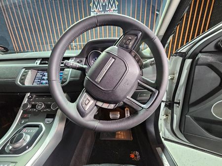 2015-Land-Rover-Range-Rover-Evoque-22-SD4-Dynamic_18