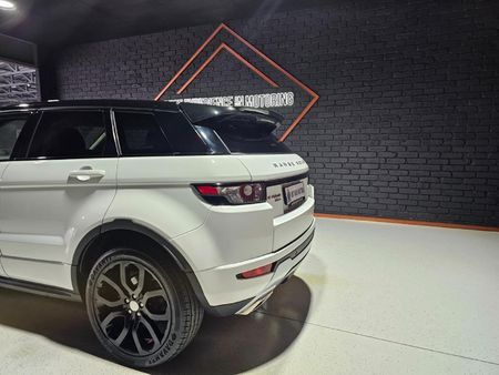 2015-Land-Rover-Range-Rover-Evoque-22-SD4-Dynamic_28
