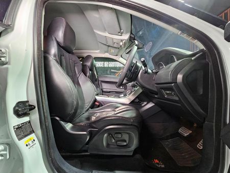 2015-Land-Rover-Range-Rover-Evoque-22-SD4-Dynamic_8