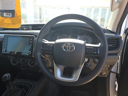 2026-Toyota-Hilux-24-GD-6-Raised-Body-Raider-Extended-Cab_7