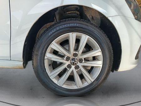 2024-Volkswagen-Polo-Vivo-16-Comfortline-Auto-5-dr_10