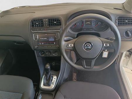 2024-Volkswagen-Polo-Vivo-16-Comfortline-Auto-5-dr_13