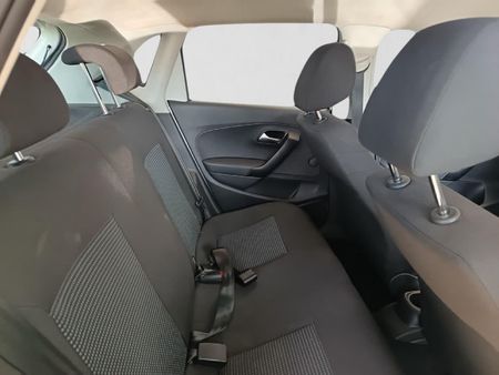 2024-Volkswagen-Polo-Vivo-16-Comfortline-Auto-5-dr_16