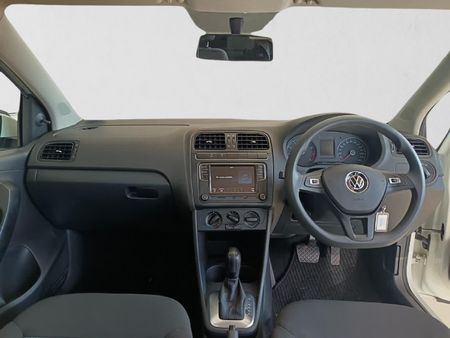 2024-Volkswagen-Polo-Vivo-16-Comfortline-Auto-5-dr_17