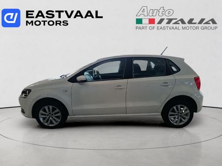 2024-Volkswagen-Polo-Vivo-16-Comfortline-Auto-5-dr_3