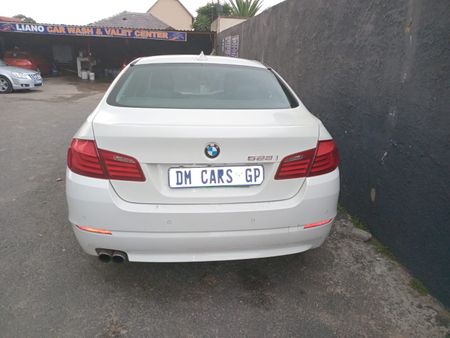 2012-BMW-5-Series-523i-Auto-Petrol_9