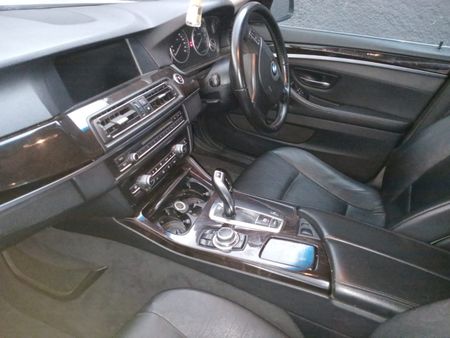 2012-BMW-5-Series-523i-Auto-Petrol_2