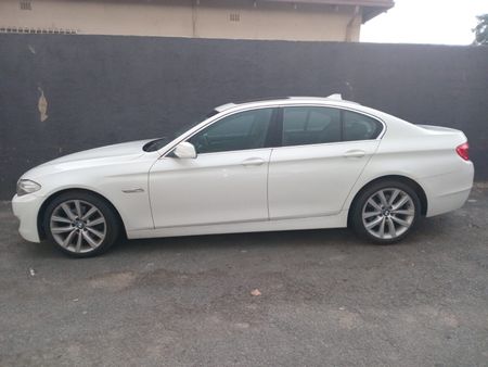 2012-BMW-5-Series-523i-Auto-Petrol_8