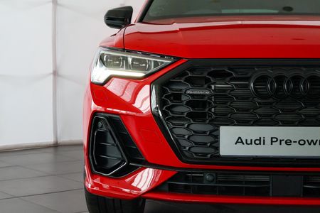 2024-Audi-Q3-Sportback-20-TFSI-quattro-Auto-S-Line-40-TFSI_7