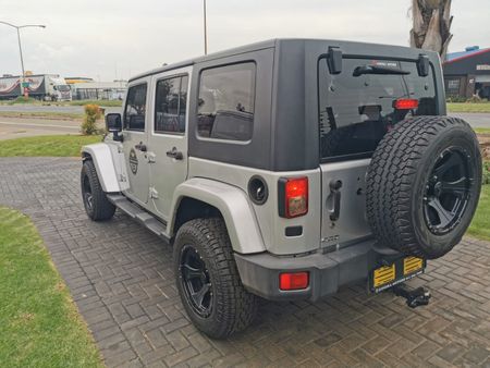 2008-Jeep-Wrangler-Unlimited-28-CRD-Sahara-Auto_7