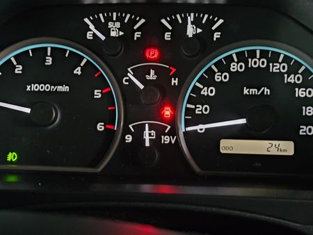 2026-Toyota-Land-Cruiser-79-45-D-Single-Cab_6