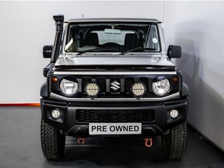 2020-Suzuki-Jimny-15-GLX_2