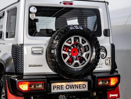 2020-Suzuki-Jimny-15-GLX_6