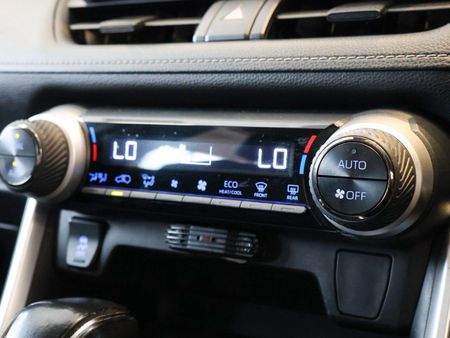 2021-Toyota-RAV4-25-GX-Hybrid-Auto_18