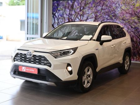 2021-Toyota-RAV4-25-GX-Hybrid-Auto_3