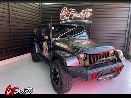 2017-Jeep-Wrangler-Unlimited-Sahara-36-V6-Auto_3