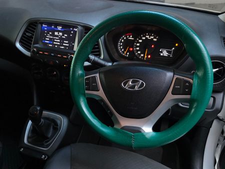 2022-Hyundai-Atos-11-Motion_10