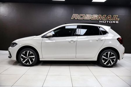 2022-Volkswagen-Polo-10-TSI-Life_3
