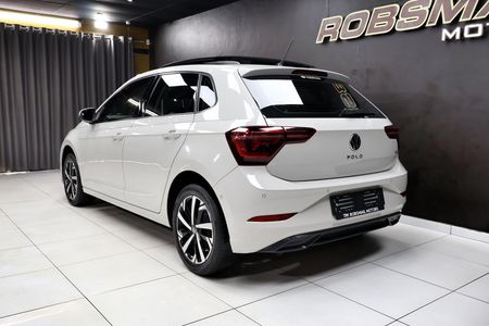 2022-Volkswagen-Polo-10-TSI-Life_4