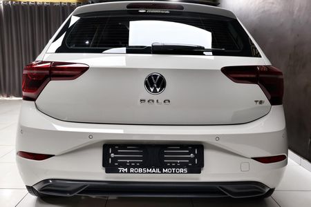 2022-Volkswagen-Polo-10-TSI-Life_5