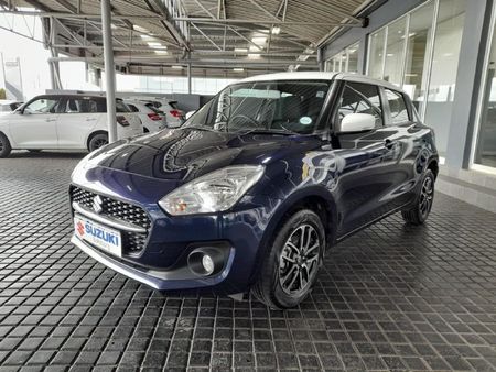 2022-Suzuki-Swift-12-GLX_0