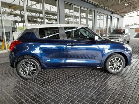 2022-Suzuki-Swift-12-GLX_7