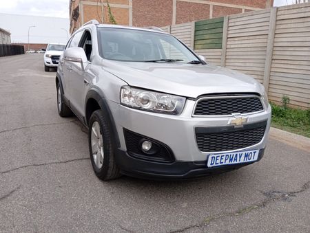 2014-Chevrolet-Captiva-22D-LT-Auto_1