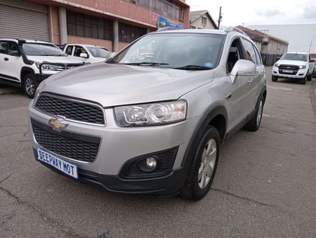 2014-Chevrolet-Captiva-22D-LT-Auto_3