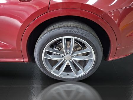 2018-Audi-Q5-20-TDI-quattro-Auto-40-TDI_13