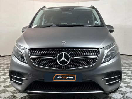 2023-Mercedes-Benz-V-Class-V-220d-Auto_16
